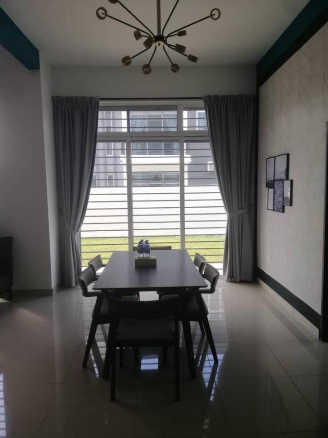 Johor Desaru Beach Bungalow Villas Kangkar Chemaran Extérieur photo