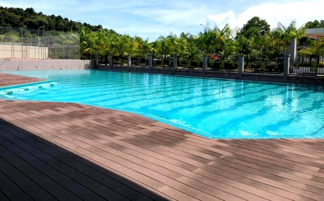 Johor Desaru Beach Bungalow Villas Kangkar Chemaran Extérieur photo