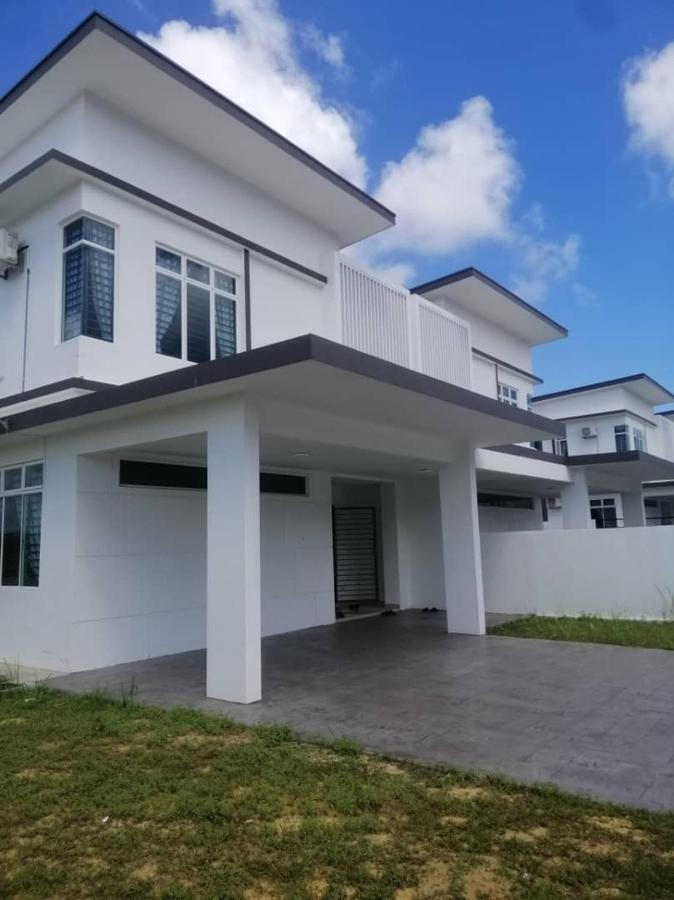 Johor Desaru Beach Bungalow Villas Kangkar Chemaran Extérieur photo