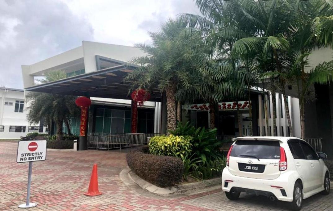Johor Desaru Beach Bungalow Villas Kangkar Chemaran Extérieur photo